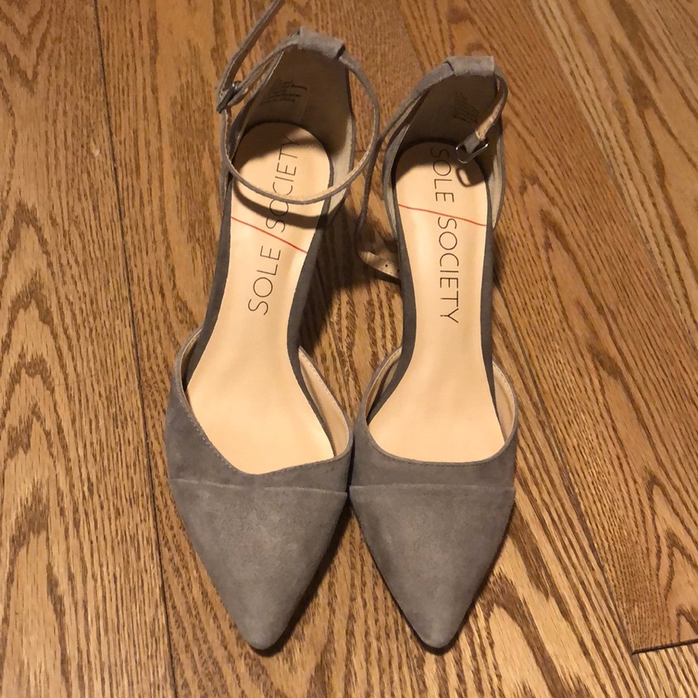 Sole Society Women's Gray Pointed Ankle-Strap Flats